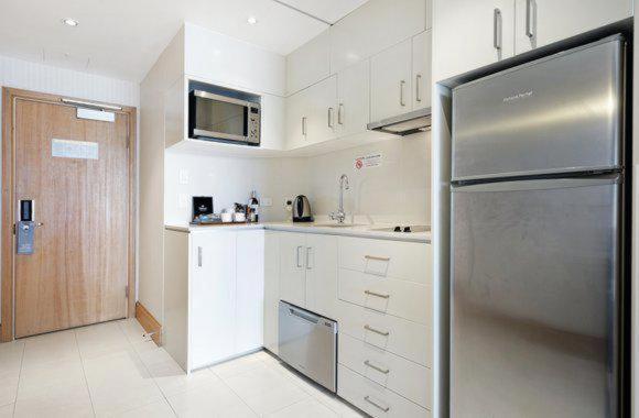 Deluxe Private Apartment And Studio - Ocean Views Gold Coast Exterior photo