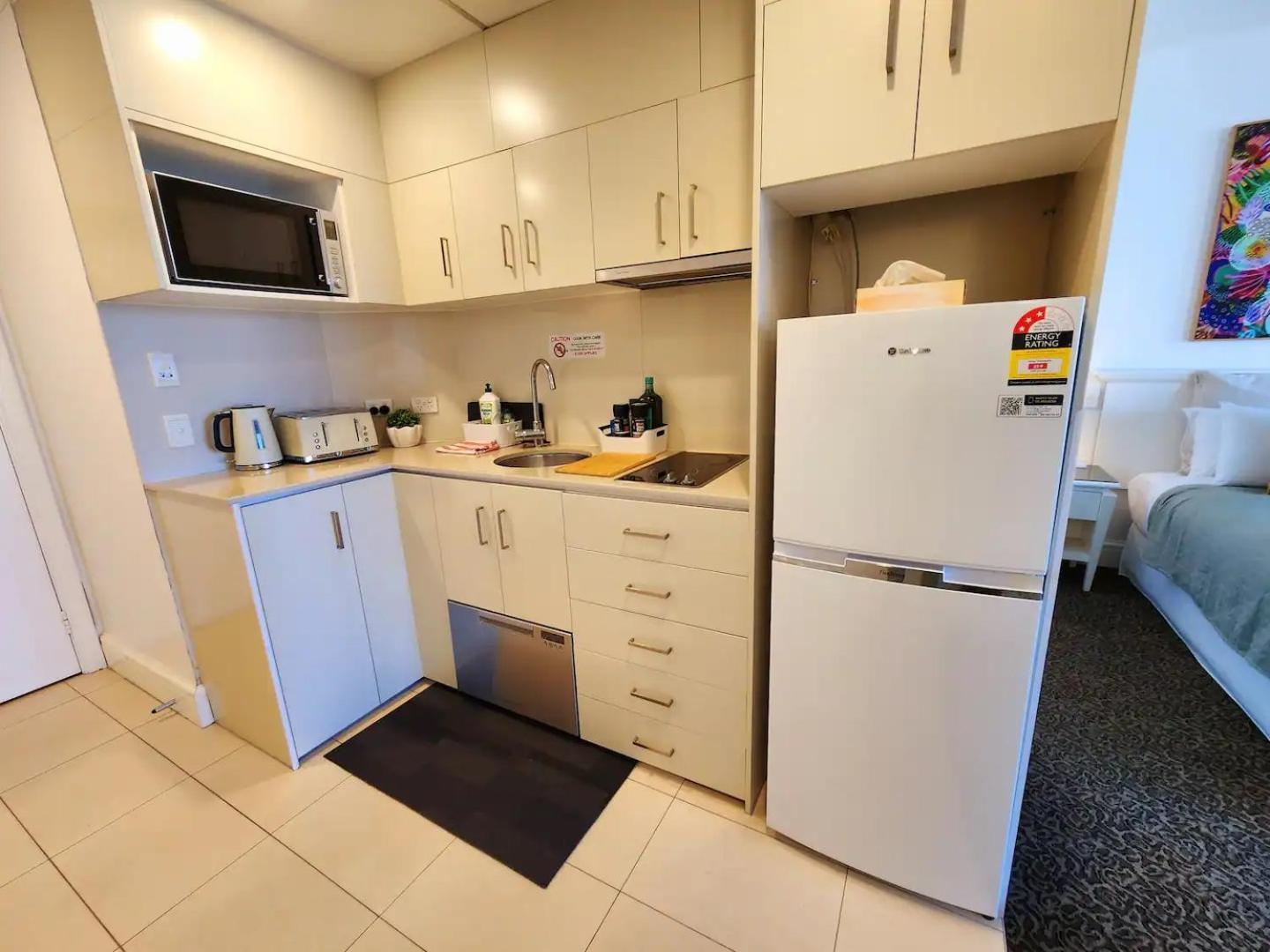 Deluxe Private Apartment And Studio - Ocean Views Gold Coast Exterior photo